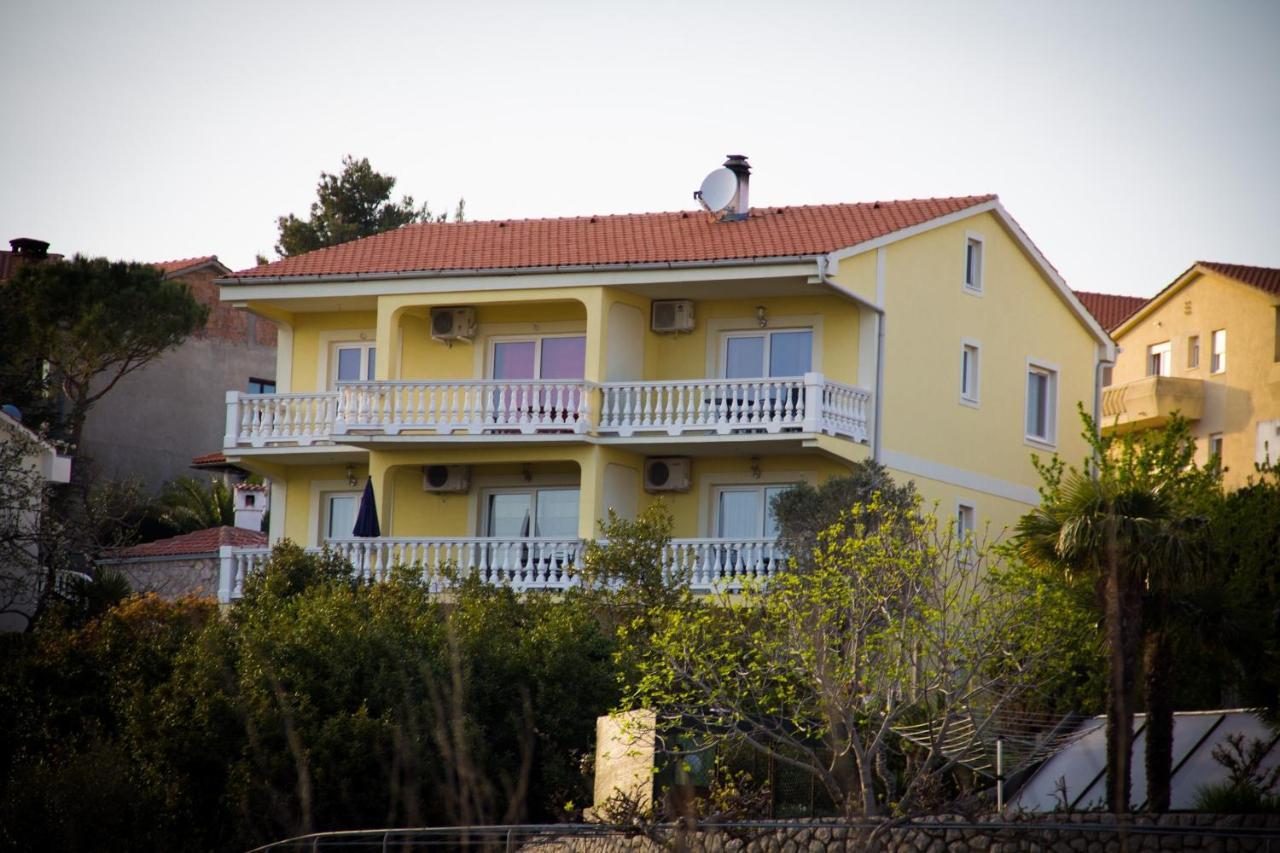 Ferienwohnung Janja Krk Island Exterior foto